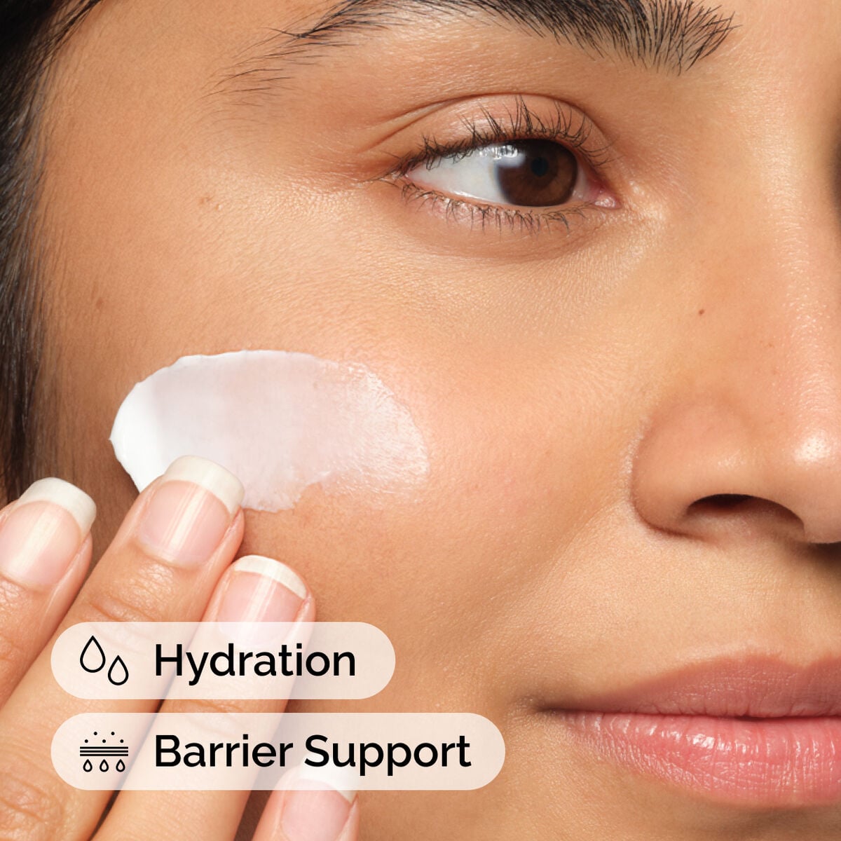 natural-moisturizing-factors-ha-b5 ord-natural-moisturizing-factors-ha-model-application-with-benefits.jpg