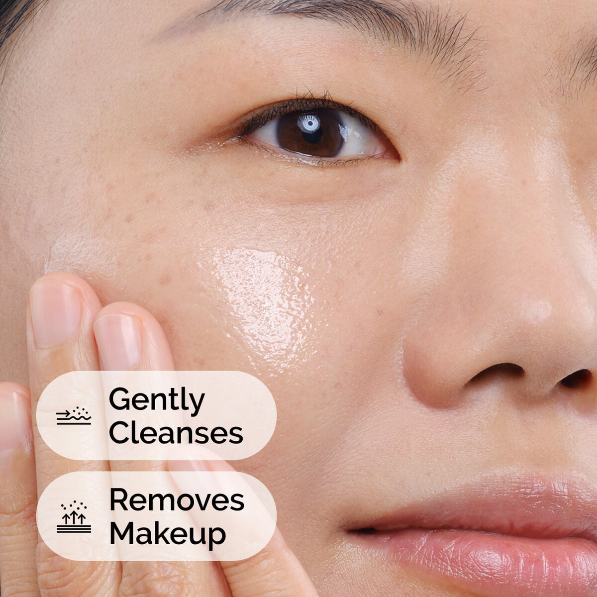 squalane-cleanser-m6 ord-squalane-cleanser-model-application-with-benefits.jpg